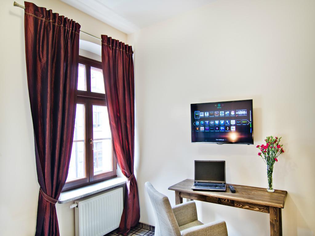 Five Stars Bed&Breakfast Wrocław Kamer foto