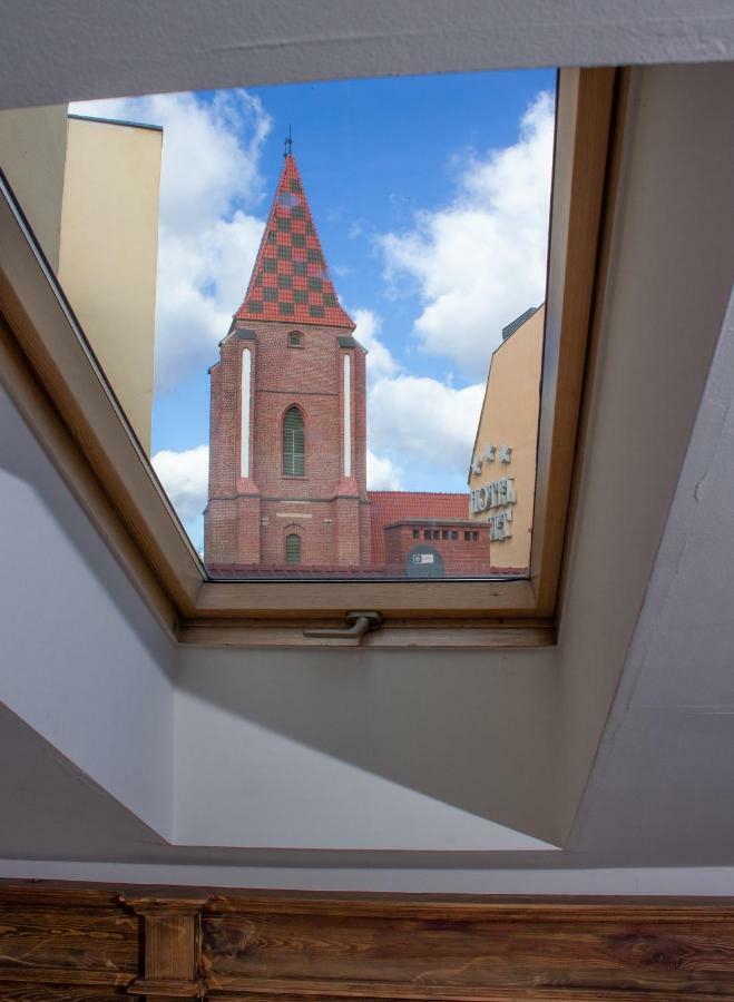 Five Stars Bed&Breakfast Wrocław Buitenkant foto